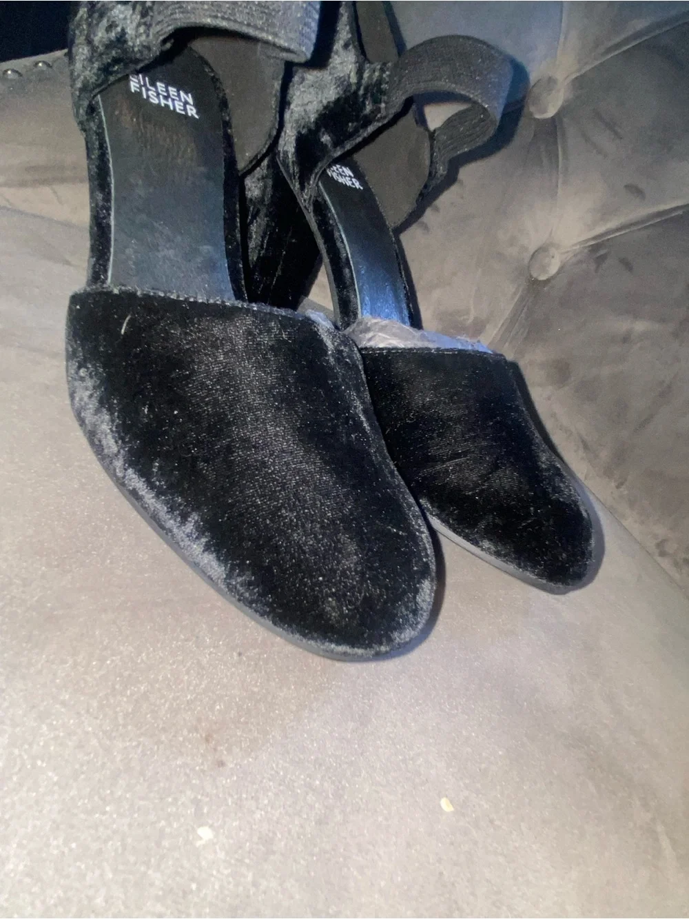 Eileen Fisher Black Velvet Mary Jane Block Heel Shoes Size 8.5
